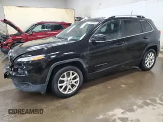 ✅ 2017 Jeep Cherokee Latitude • VIN: 1C4PJLCB6HW535420 • Lot: 86456565. Wystawiony na Copart z przebiegiem 84 836 mil. Bezpłatny archiwum sprzedaży aukcyjnych z USA i szczegółowy raport historii pojazdu na DreamBid. Zdjęcie 1.