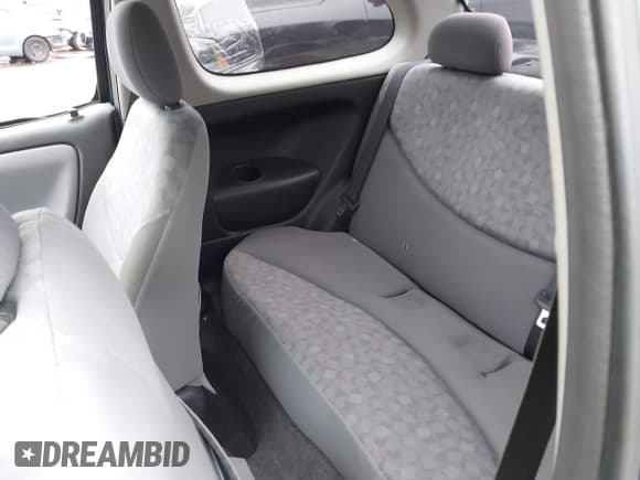 ✅ 2002 Toyota ECHO • VIN: JTDAT123020211582 • Lot: 43707249. Wystawiony na IAAI z przebiegiem 60 182 mil. Bezpłatny archiwum sprzedaży aukcyjnych z USA i szczegółowy raport historii pojazdu na DreamBid. Zdjęcie 8.