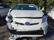 ✅ 2013 Toyota Prius Four • VIN: JTDKN3DU3D5587621 • Lot: 43523283. Wystawiony na IAAI z przebiegiem 171 747 mil. Bezpłatny archiwum sprzedaży aukcyjnych z USA i szczegółowy raport historii pojazdu na DreamBid. Zdjęcie 12.