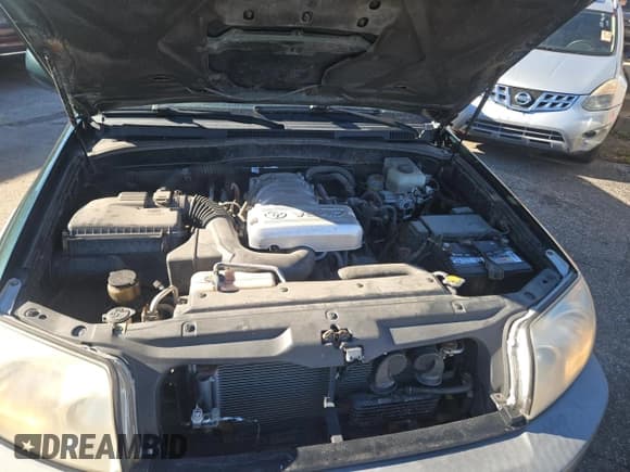 ✅ 2003 Toyota 4Runner SR5 • VIN: JTEBT14R438000793 • Лот: 93435095. Опубликован ранее на Copart с пробегом 207 523 миль. Бесплатный доступ к архиву аукционных продаж из США и подробный отчёт об истории автомобиля на DreamBid. Изображение 7.