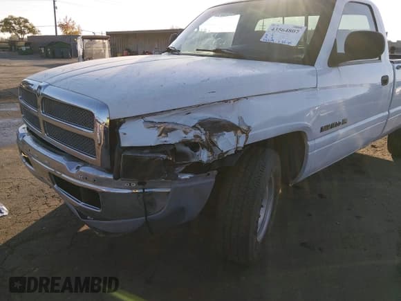 ✅ 2000 Dodge 1500 • VIN: 1B7HC16Y5YS619884 • Lot: 43564807. Listed on IAAI with 116,219 mi. Free auction sales archive from the USA and detailed vehicle history report at DreamBid. Image 6.