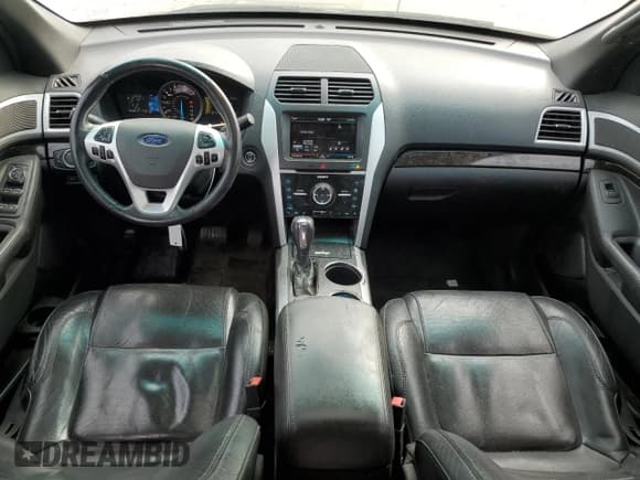 ✅ 2012 Ford Explorer Limited • VIN: 1FMHK8F8XCGA64272 • Lot: 86283915. Wystawiony na Copart z przebiegiem 197 827 mil. Bezpłatny archiwum sprzedaży aukcyjnych z USA i szczegółowy raport historii pojazdu na DreamBid. Zdjęcie 8.