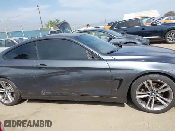 ✅ 2014 BMW 4 Series 428i • VIN: WBA3N7C5XEF718428 • Lot: 42043910. Listed on IAAI with 157,686 mi. Free auction sales archive from the USA and detailed vehicle history report at DreamBid. Image 14.