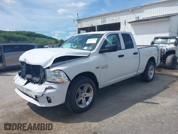 2015 Ram 1500 Express с VIN 1C6RR7FT7FS567009, выставлен на аукционе IAAI как лот 42201066 с пробегом 34 424 миль миль и . История ставок и продаж доступна на DreamBid. Изображение 2.