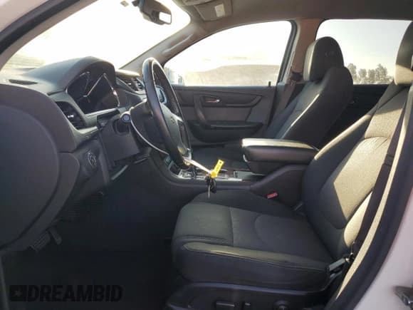 ✅ 2014 Chevrolet Traverse LT • VIN: 1GNKRHKD3EJ375953 • Lot: 67070915. Listed on Copart with 153,737 mi. Free auction sales archive from the USA and detailed vehicle history report at DreamBid. Image 7.