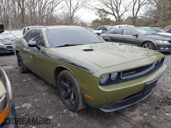 ✅ 2014 Dodge Challenger SXT • VIN: 2C3CDYAG4EH179954 • Lot: 41596676. Wystawiony na IAAI z przebiegiem Nie podano. Bezpłatny archiwum sprzedaży aukcyjnych z USA i szczegółowy raport historii pojazdu na DreamBid. Zdjęcie 13.