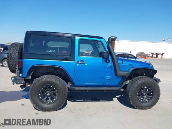 2012 Jeep Wrangler Sport с VIN 1C4GJWAG8CL199036, выставлен на аукционе IAAI как лот 43443659 с пробегом 100 492 миль миль и . История ставок и продаж доступна на DreamBid. Изображение 13.