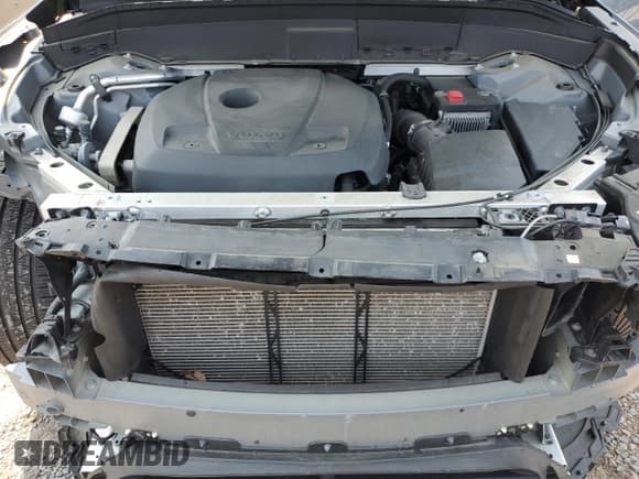 ✅ 2020 Volvo XC90 Momentum • VIN: YV4102PK8L1535807 • Лот: 67077165. Опубликован ранее на Copart с пробегом 48 470 миль. Бесплатный доступ к архиву аукционных продаж из США и подробный отчёт об истории автомобиля на DreamBid. Изображение 12.