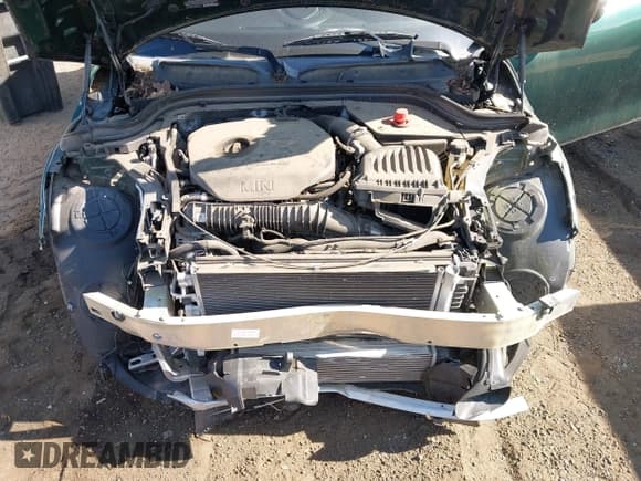 ✅ 2015 MINI Hardtop S • VIN: WMWXP7C56F2A34337 • Lot: 43175253. Listed on IAAI with 32,154 mi. Free auction sales archive from the USA and detailed vehicle history report at DreamBid. Image 10.