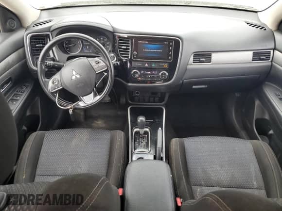 2017 Mitsubishi Outlander SE с VIN JA4AD3A33HZ021302, выставлен на аукционе Copart как лот 80119265 с пробегом 116 028 миль миль и Списание • Salvage title. История ставок и продаж доступна на DreamBid. Изображение 8.