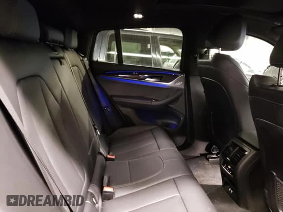 ✅ 2022 BMW X4 xDrive30i • VIN: 5UX33DT08N9M86808 • Lot: 72927102. Wystawiony na Copart z przebiegiem 354 mil. Bezpłatny archiwum sprzedaży aukcyjnych z USA i szczegółowy raport historii pojazdu na DreamBid. Zdjęcie 10.