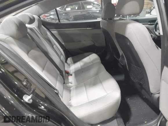 ✅ 2018 Hyundai Elantra Limited • VIN: 5NPD84LF6JH260876 • Лот: 43419880. Опубликован ранее на IAAI с пробегом 153 908 миль. Бесплатный доступ к архиву аукционных продаж из США и подробный отчёт об истории автомобиля на DreamBid. Изображение 8.