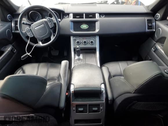 ✅ 2017 Land Rover Range Rover Sport SE • VIN: SALWG2FK0HA125329 • Lot: 92021095. Listed on Copart with 110,785 mi. Free auction sales archive from the USA and detailed vehicle history report at DreamBid. Image 8.