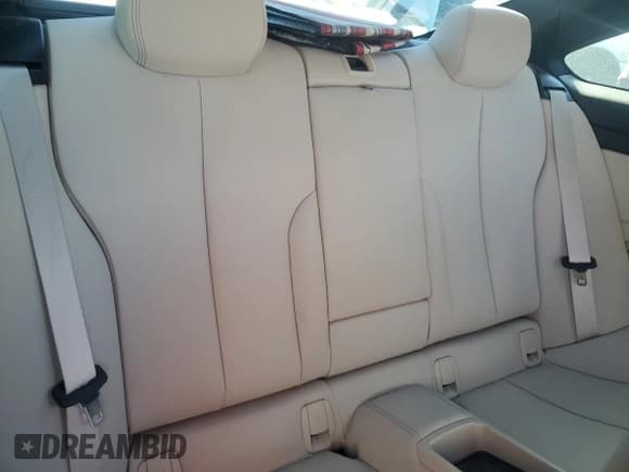 ✅ 2016 BMW 4 Series 435i • VIN: WBA3R1C54GK780631 • Lot: 64791935. Wystawiony na Copart z przebiegiem 102 809 mil. Bezpłatny archiwum sprzedaży aukcyjnych z USA i szczegółowy raport historii pojazdu na DreamBid. Zdjęcie 10.