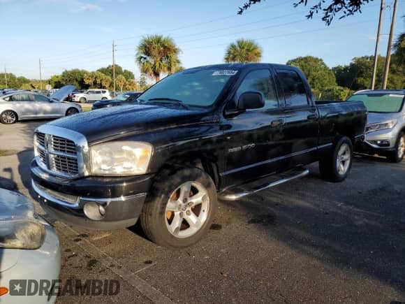 ✅ 2007 Dodge 1500 SLT • VIN: 1D7HA18P37S209289 • Лот: 74022684. Размещён на Copart с пробегом 107 559 миль миль. Получите бесплатный доступ к архиву аукционных продаж из США и посмотрите подробный отчёт об истории автомобиля на DreamBid. Изображение 1.