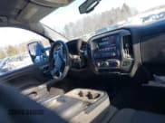 ✅ 2015 Chevrolet Silverado 2500HD LT • VIN: 1GC2KVEG8FZ549360 • Lot: 41497647. Wystawiony na IAAI z przebiegiem 142 379 mil. Bezpłatny archiwum sprzedaży aukcyjnych z USA i szczegółowy raport historii pojazdu na DreamBid. Zdjęcie 5.