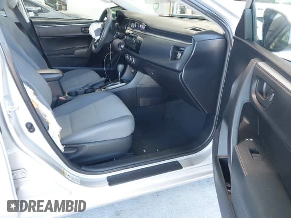 ✅ 2015 Toyota Corolla S Plus • VIN: 2T1BURHE1FC390316 • Лот: 43439844. Опубликован ранее на IAAI с пробегом 50 643 миль. Бесплатный доступ к архиву аукционных продаж из США и подробный отчёт об истории автомобиля на DreamBid. Изображение 5.