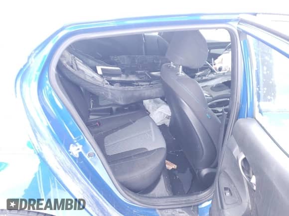 2019 Hyundai Veloster Premium z VIN KMHTG6AF9KU008054, wystawiony jako Copart lot #86195724 z przebiegiem 108 116 mil mil oraz Szkoda całkowita • Salvage title. Historia ofert i sprzedaży dostępna na DreamBid. Obrazek 10.