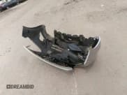 ✅ 2015 Nissan Versa SV • VIN: 3N1CN7AP1FL918387 • Лот: 42899261. Опубликован ранее на IAAI с пробегом 173 770 миль. Бесплатный доступ к архиву аукционных продаж из США и подробный отчёт об истории автомобиля на DreamBid. Изображение 12.