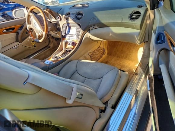 ✅ 2007 Mercedes-Benz SL 550 • VIN: WDBSK71F27F132634 • Lot: 95206815. Listed on Copart with 135,502 mi. Free auction sales archive from the USA and detailed vehicle history report at DreamBid. Image 8.