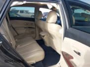 ✅ 2012 Toyota Venza XLE • VIN: 4T3ZK3BB4CU049526 • Lot: 43831998. Listed on IAAI with 113,894 mi. Free auction sales archive from the USA and detailed vehicle history report at DreamBid. Image 8.