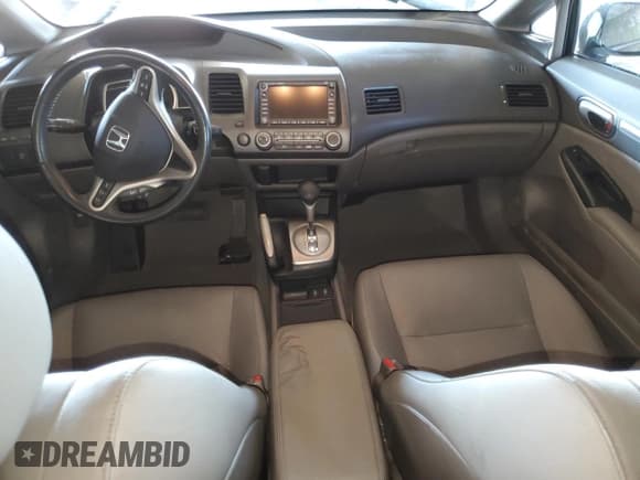 ✅ 2010 Honda Civic EX-L • VIN: 19XFA1F96AE019700 • Лот: 80375165. Опубликован ранее на Copart с пробегом 72 920 миль. Бесплатный доступ к архиву аукционных продаж из США и подробный отчёт об истории автомобиля на DreamBid. Изображение 8.