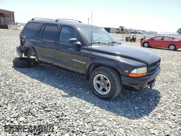 ✅ 1999 Dodge Durango • VIN: 1B4HR28Z3XF618019 • Lot: 61286655. Wystawiony na Copart z przebiegiem 210 992 mil. Bezpłatny archiwum sprzedaży aukcyjnych z USA i szczegółowy raport historii pojazdu na DreamBid. Zdjęcie 4.