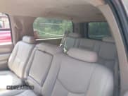 ✅ 2003 Chevrolet Suburban LT • VIN: 1GNEC16Z83J191651 • Лот: 42309641. Опубликован ранее на IAAI с пробегом Не указан. Бесплатный доступ к архиву аукционных продаж из США и подробный отчёт об истории автомобиля на DreamBid. Изображение 12.