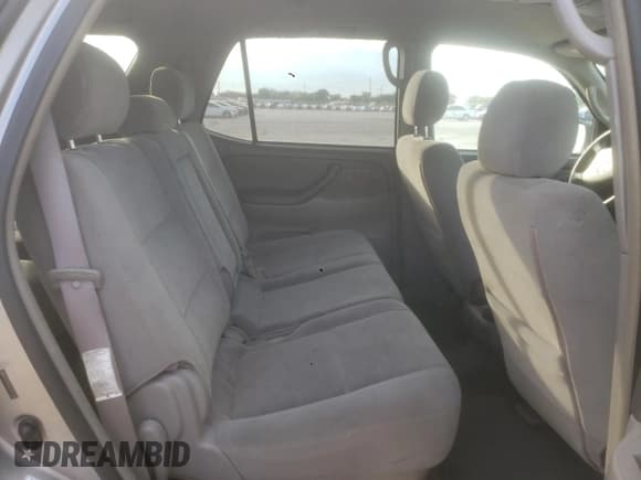 ✅ 2005 Toyota Sequoia SR5 • VIN: 5TDZT34A95S251686 • Lot: 90713295. Listed on Copart with 162,223 mi. Free auction sales archive from the USA and detailed vehicle history report at DreamBid. Image 11.