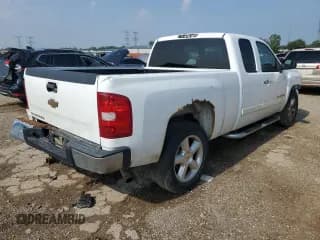 ✅ 2008 Chevrolet Silverado 1500 2LT • VIN: 2GCEK19J681254166 • Lot: 68043265. Wystawiony na Copart z przebiegiem 221 465 mil. Bezpłatny archiwum sprzedaży aukcyjnych z USA i szczegółowy raport historii pojazdu na DreamBid. Zdjęcie 3.