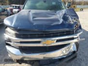 ✅ 2021 Chevrolet Silverado 1500 LT • VIN: 1GCPYJEK0MZ401024 • Lot: 77963194. Wystawiony na Copart z przebiegiem 50 553 mil. Bezpłatny archiwum sprzedaży aukcyjnych z USA i szczegółowy raport historii pojazdu na DreamBid. Zdjęcie 11.