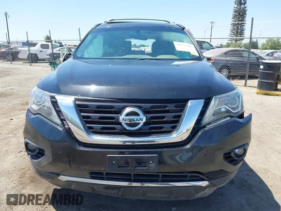 ✅ 2018 Nissan Pathfinder S • VIN: 5N1DR2MN6JC617682 • Лот: 42653460. Опубликован ранее на IAAI с пробегом Не указан. Бесплатный доступ к архиву аукционных продаж из США и подробный отчёт об истории автомобиля на DreamBid. Изображение 12.