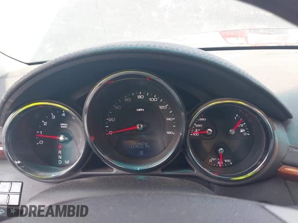 ✅ 2008 Cadillac CTS RWD • VIN: 1G6DV57V180197194 • Lot: 42434358. Wystawiony na IAAI z przebiegiem 114 815 mil. Bezpłatny archiwum sprzedaży aukcyjnych z USA i szczegółowy raport historii pojazdu na DreamBid. Zdjęcie 7.