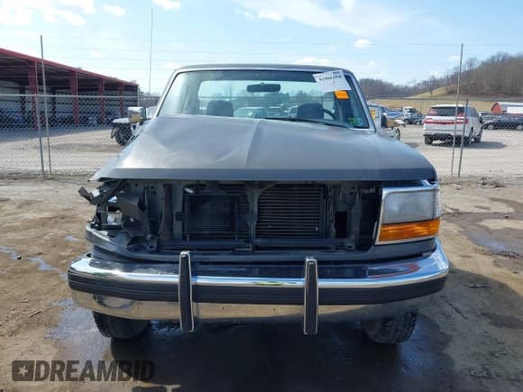 ✅ 1995 Ford F-250 • VIN: 2FTHF25H8SCA12128 • Lot: 41806359. Listed on IAAI with 90,950 mi. Free auction sales archive from the USA and detailed vehicle history report at DreamBid. Image 12.