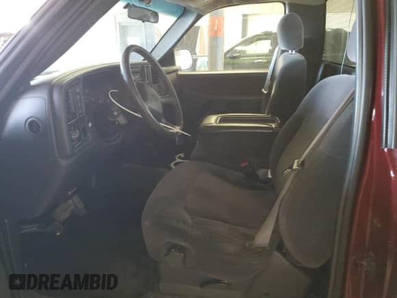 2002 Chevrolet Silverado 1500 LS with VIN 1GCEK14T52Z224244, listed as a Copart auction lot 46358495 with 167,200 mi miles and Clean title. Bid and sale history available at DreamBid. Image 7.