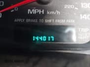 ✅ 2005 Chevrolet Monte Carlo SS Supercharged • VIN: 2G1WZ151859230303 • Lot: 40873297. Wystawiony na IAAI z przebiegiem 144 017 mil. Bezpłatny archiwum sprzedaży aukcyjnych z USA i szczegółowy raport historii pojazdu na DreamBid. Zdjęcie 14.