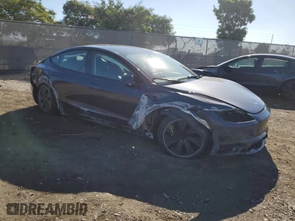 ✅ 2024 Tesla Model 3 • VIN: 5YJ3E1EA5RF828565 • Лот: 82564905. Опубликован ранее на Copart с пробегом 9 062 миль. Бесплатный доступ к архиву аукционных продаж из США и подробный отчёт об истории автомобиля на DreamBid. Изображение 4.