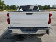 ✅ 2021 Chevrolet Silverado 1500 LTZ • VIN: 1GCUYGED3MZ324835 • Lot: 70483824. Wystawiony na Copart z przebiegiem 87 566 mil. Bezpłatny archiwum sprzedaży aukcyjnych z USA i szczegółowy raport historii pojazdu na DreamBid. Zdjęcie 6.