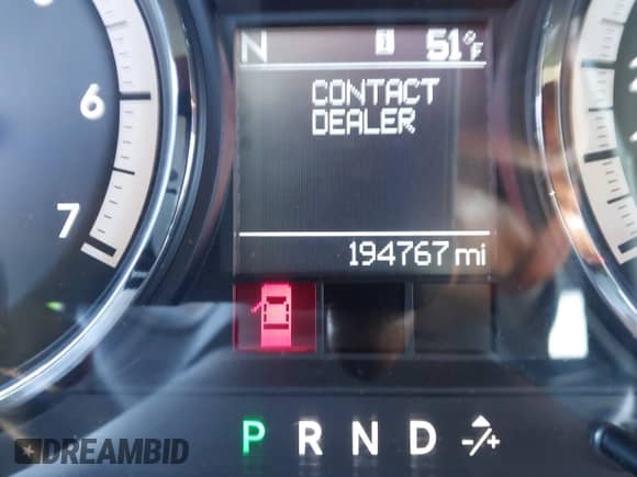 2010 Dodge 1500 Sport z VIN 1D7RV1CT7AS100645, wystawiony jako IAAI lot #42120175 z przebiegiem 194 767 mil mil oraz . Historia ofert i sprzedaży dostępna na DreamBid. Obrazek 15.