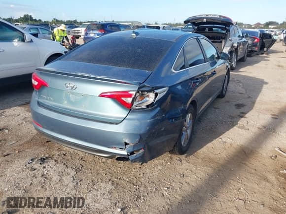 ✅ 2017 Hyundai Sonata 2.4L • VIN: 5NPE24AF9HH557899 • Лот: 43285938. Опубликован ранее на IAAI с пробегом 115 404 миль. Бесплатный доступ к архиву аукционных продаж из США и подробный отчёт об истории автомобиля на DreamBid. Изображение 4.