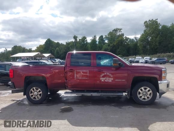 ✅ 2015 Chevrolet Silverado 2500HD LT • VIN: 1GC1KVE84FF581695 • Лот: 43382610. Опубликован ранее на IAAI с пробегом 178 187 миль. Бесплатный доступ к архиву аукционных продаж из США и подробный отчёт об истории автомобиля на DreamBid. Изображение 13.