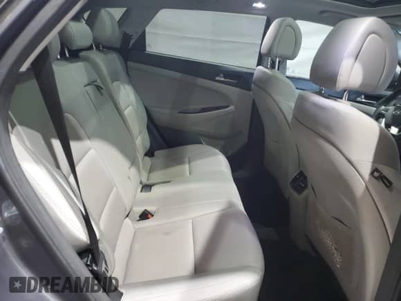 2018 Hyundai Tucson Limited z VIN KM8J3CA23JU800505, wystawiony jako Copart lot #71951965 z przebiegiem 81 799 mil mil oraz Szkoda całkowita • Salvage title. Historia ofert i sprzedaży dostępna na DreamBid. Obrazek 11.