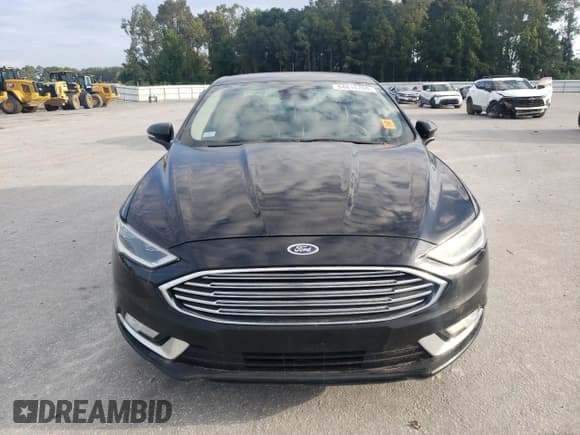 ✅ 2017 Ford Fusion Titanium • VIN: 3FA6P0SU1HR160718 • Lot: 84815765. Listed on Copart with 165,590 mi. Free auction sales archive from the USA and detailed vehicle history report at DreamBid. Image 5.