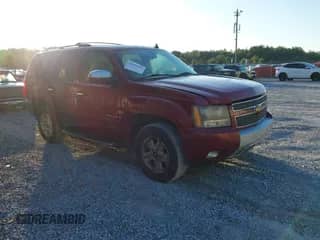 2007 Chevrolet Tahoe LT с VIN 1GNFK13097R330657, выставлен на аукционе IAAI как лот 43501646 с пробегом 234 920 миль миль и . История ставок и продаж доступна на DreamBid. Изображение 1.