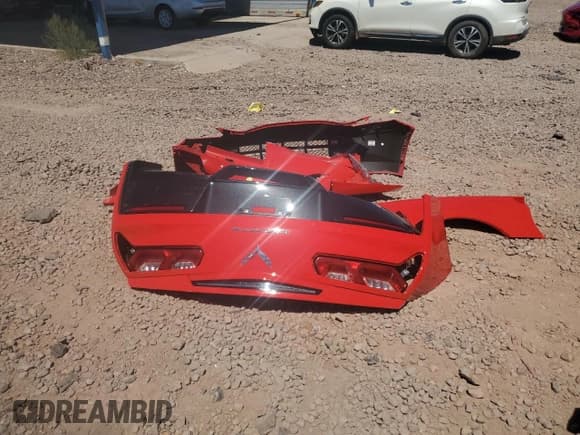 ✅ 2014 Chevrolet Corvette 3LT • VIN: 1G1YE2D71E5119797 • Lot: 61239005. Listed on Copart with 12,879 mi. Free auction sales archive from the USA and detailed vehicle history report at DreamBid. Image 12.