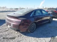 ✅ 2013 Lincoln MKZ Hybrid • VIN: 3LN6L2LU6DR823433 • Lot: 43593364. Wystawiony na IAAI z przebiegiem 200 198 mil. Bezpłatny archiwum sprzedaży aukcyjnych z USA i szczegółowy raport historii pojazdu na DreamBid. Zdjęcie 4.