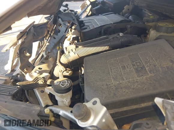 2017 Chevrolet Cruze LT z VIN 1G1BE5SM7H7125046, wystawiony jako IAAI lot #43455182 z przebiegiem 254 156 mil mil oraz . Historia ofert i sprzedaży dostępna na DreamBid. Obrazek 10.