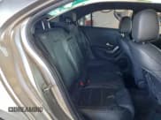 ✅ 2019 Mercedes-Benz A 220 • VIN: WDD3G4EB8KW019802 • Lot: 95180265. Wystawiony na Copart z przebiegiem 69 211 mil. Bezpłatny archiwum sprzedaży aukcyjnych z USA i szczegółowy raport historii pojazdu na DreamBid. Zdjęcie 10.