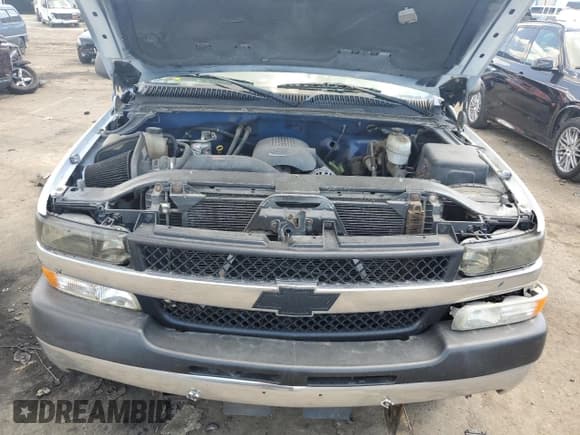 ✅ 2004 Chevrolet Silverado 2500HD Work Truck • VIN: 1GCHK24U24E118338 • Lot: 62908985. Wystawiony na Copart z przebiegiem 68 571 mil. Bezpłatny archiwum sprzedaży aukcyjnych z USA i szczegółowy raport historii pojazdu na DreamBid. Zdjęcie 11.