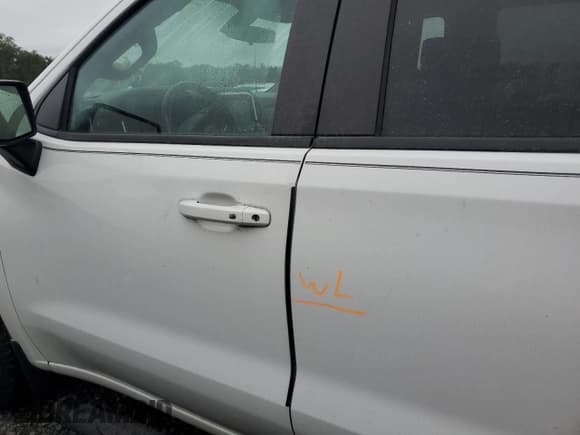 ✅ 2021 Chevrolet Silverado 1500 LT • VIN: 3GCPWCED4MG106057 • Lot: 74150424. Wystawiony na Copart z przebiegiem Nie podano. Bezpłatny archiwum sprzedaży aukcyjnych z USA i szczegółowy raport historii pojazdu na DreamBid. Zdjęcie 12.